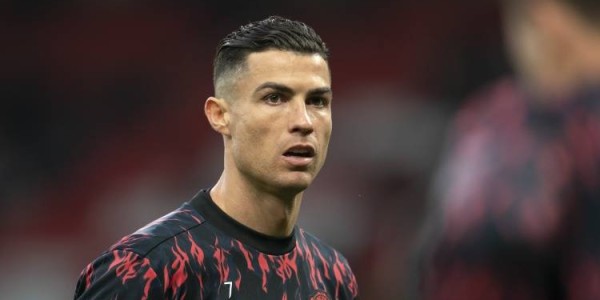 拒绝回归！英媒曝曼联今夏不考虑签回C罗，或加盟美职联挑战梅西