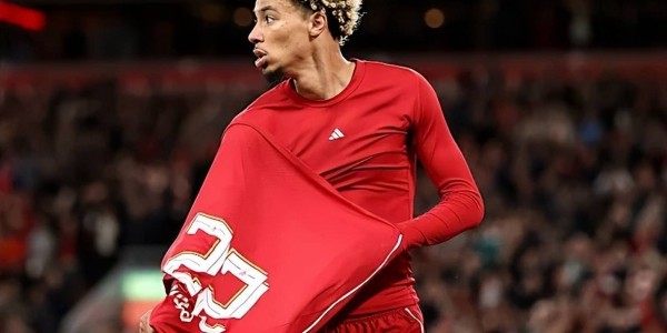 双锋难题or甜蜜烦恼？埃基蒂克喊话斯洛特，期待与伊萨克并肩作战